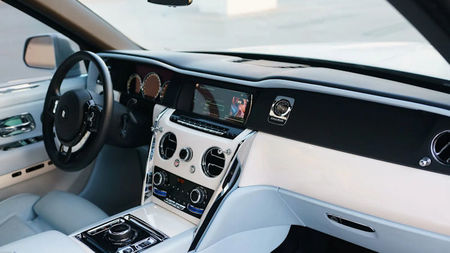 The Executive's Blueprint: Elevating Corporate Presence Through Strategic Transportation