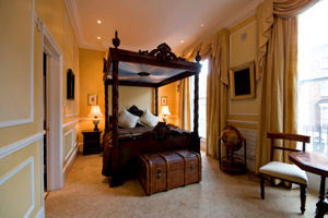 Mantis Collection Acquires Second Luxury Hotel in London