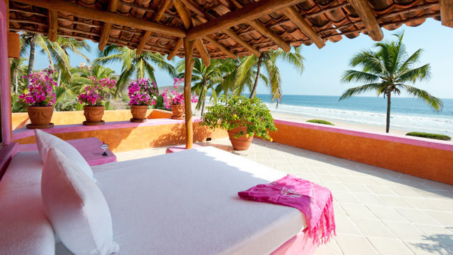 Mexico's Las Alamandas Offers 3rd Night Free Summer Special