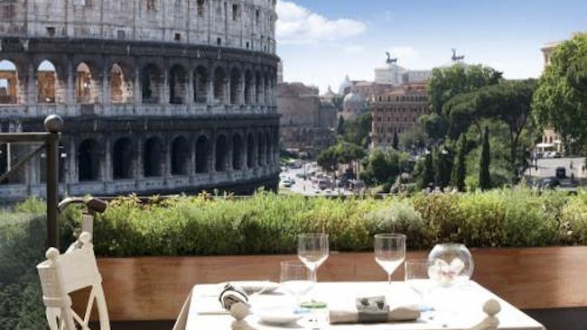Rome's 5 Star Palazzo Manfredi Introduces New Colosseum Suite 