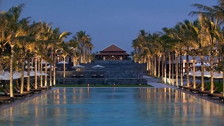 Travel + Leisure Unveils List of 500 Best Hotels in the World 2012