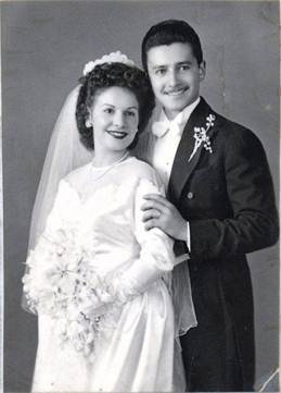 Couple Celebrates 66th Anniversary with $15.75 Waldorf Towers Room
