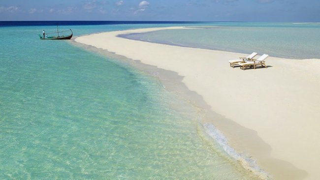 Extraordinary Experiences at Four Seasons Resorts Maldives