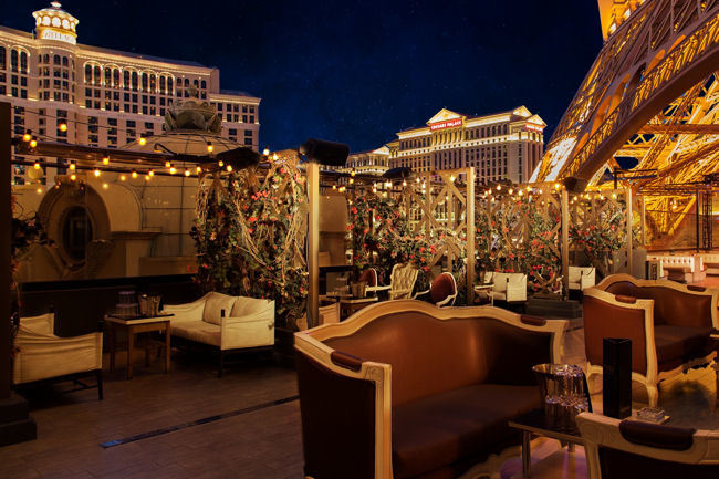 Dazzling Views of Las Vegas from Chateau Nightclub & Rooftop 