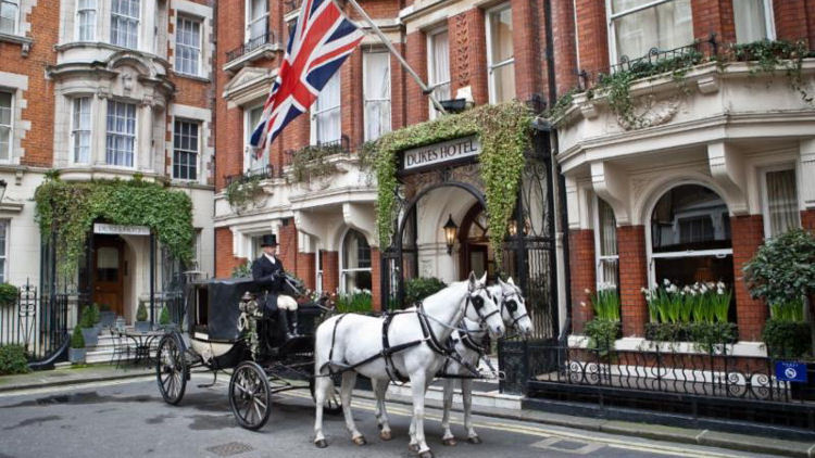 DUKES LONDON Offers Royal Wedding Package