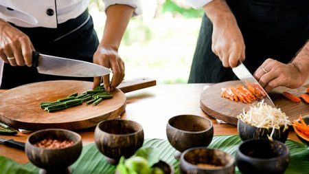 Singapore Airlines Partners with COMO Shambhala to Enhance Wellness Cuisine in Travel