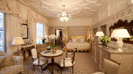 6 Amazing Luxury Hotel Suites in London