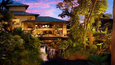 Pristine Paradise: Four Seasons Resort Lanai