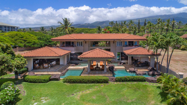 $10k Per Night Maui Estate is What Working Remotely Dreams Are Made Of
