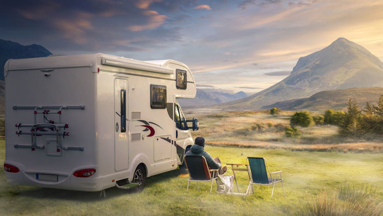 How To Select The Best Luxury RV Rental Company