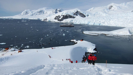 Bucket List Experiences for the Holidays from Antarctica to Bora Bora