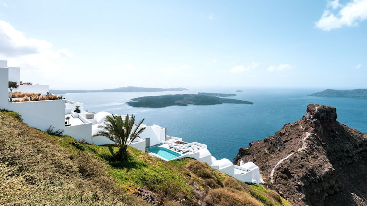Red Savannah Launches New Itinerary for the Must-See Greek Islands