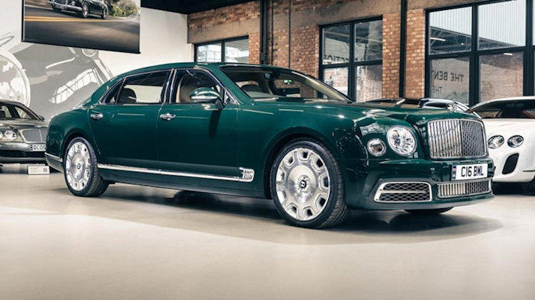 The Final Mulsanne Adds a Royal Touch to Bentley's Heritage Collection