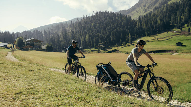 How to Make the Most of Family Travel with an E-Bike