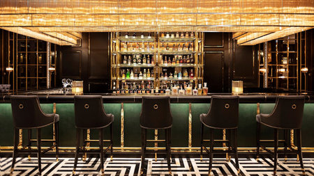 Extravagant Luxury Bars in the World’s Most Exciting Five-star Locations
