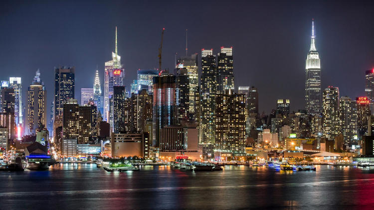 What Makes NYC Unique: 12 Reasons People Love the Big Apple