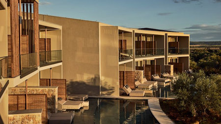 No Kids, No Chaos at Zélia Halkidiki, Greece’s Ultimate Adults-Only Haven This Summer