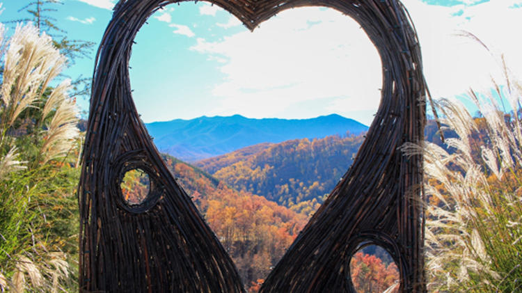 Weddings with Views: Why the Smokies Are the Ultimate ‘I Do’ Spot