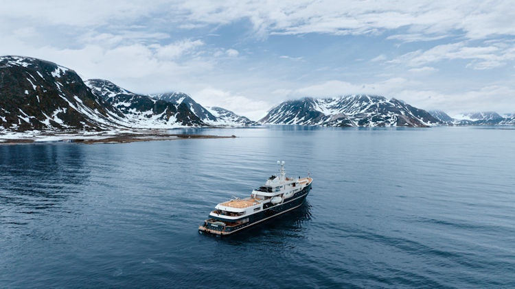 Aqua Lares to Sail Svalbard & The Arctic Circle