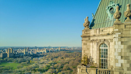 The Pierre Turns 95 – An Enduring Icon of New York Hospitality
