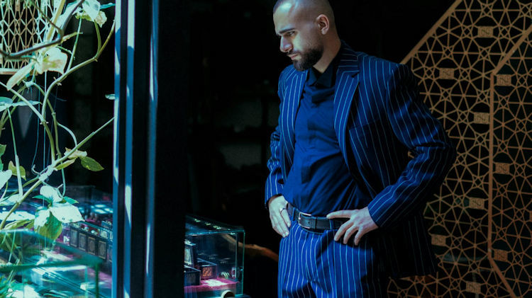 Pack Light, Look Sharp: A Travel Style Guide for Men in Business