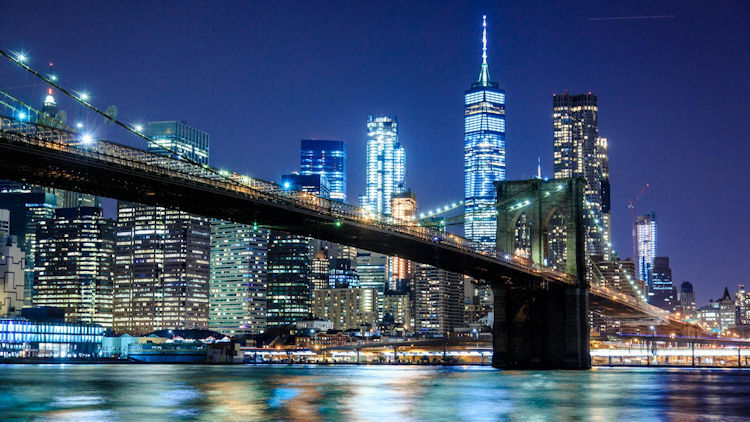 Why Luxury Travelers Prefer Car Leasing Over Rentals in New York City?