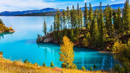 Exceptional Getaways Around Lake Annecy: Authentic Experiences to Discover