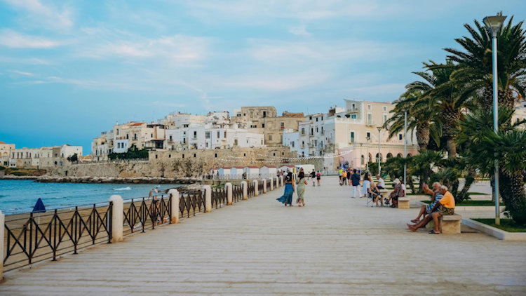 How to Plan a High-End Vacation Without Wasting Money