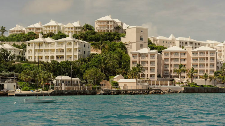 Rosewood Bermuda Introduces Mirador Bar in Partnership with Patrón Tequila