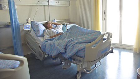 What Features Matter Most When Choosing a Hospital Bed