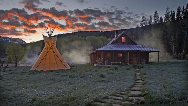 Dunton Hot Springs Offers Easy Access to Colorado's Only Active Geyser