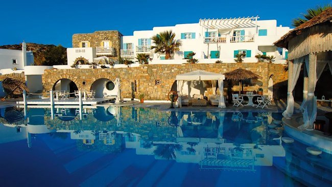 Kivotos Hotel, Mykonos Showcases Emerging Artists