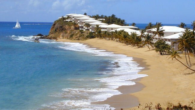 Antigua's Curtain Bluff Offers 'Tone, Tan & Spa'