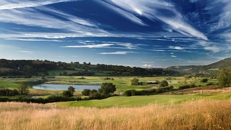 Quality Golf Options Abound in South Wales