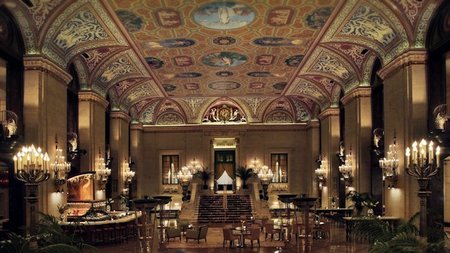 Chicago's Palmer House Hilton Named Top Historic Hotel in America
