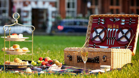 Fancy a Five-Star Picnic? These Luxury Hotels Offer the Perfect Summer Treat