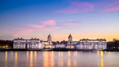 New Private Chauffeur Tour Brings Filming Locations of 'The Crown' to Life