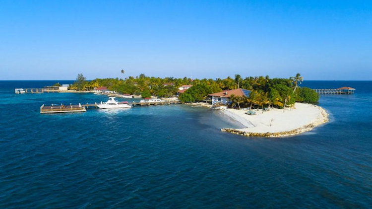 Ray Caye, New Private Island Resort to Open in Belize
