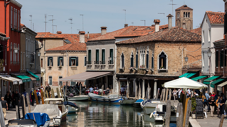 5 Reasons To Visit Murano Island In Venice