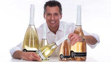 Altaneve, the luxury Prosecco crafted by former financier David Noto 