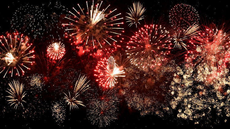 July 4 Fireworks From The Comfort of Your Luxury Hotel Suite