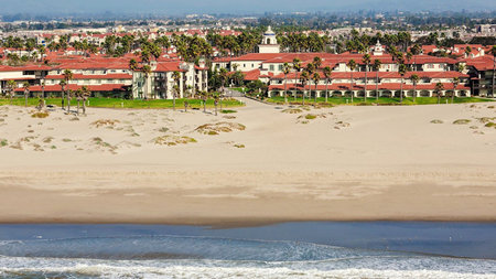 Zachari Dunes on Mandalay Beach, Curio Collection by Hilton Re-Opens on California Coast