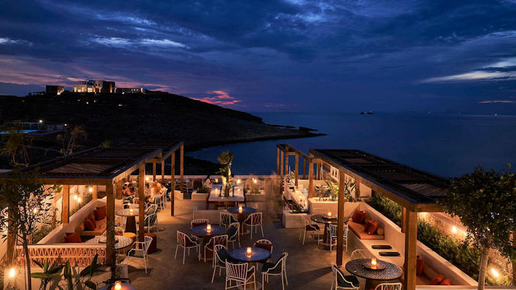 4 Ways to Experience Shoulder Season Travel on the Greek island of Paros