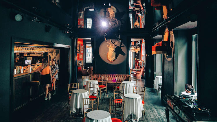 Mainside’s Pensão Amor Madam’s Lodge Wins Best Luxury Hotel Renovation Award