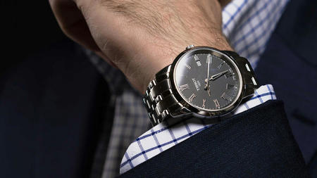 Timeless Elegance: Choosing the Perfect Luxury Watch for Every Occasion