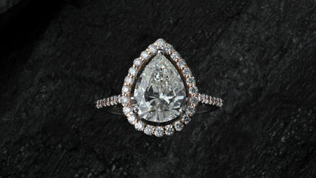 Personalized Engagement Ring Design: Rare Carat's Customization Options