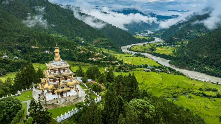 Bhutan and Binance Pay Partner to Launch World's First National-Level Crypto Tourism Payment System