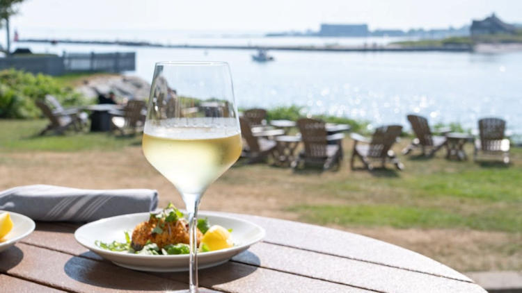 The Breakwater Inn Kennebunkport Launches Ultimate Maine Food Tour for Guests