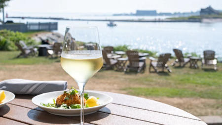 The Breakwater Inn Kennebunkport Launches Ultimate Maine Food Tour for Guests
