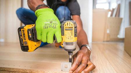 Finding the Right Construction Professional: A Full Guide